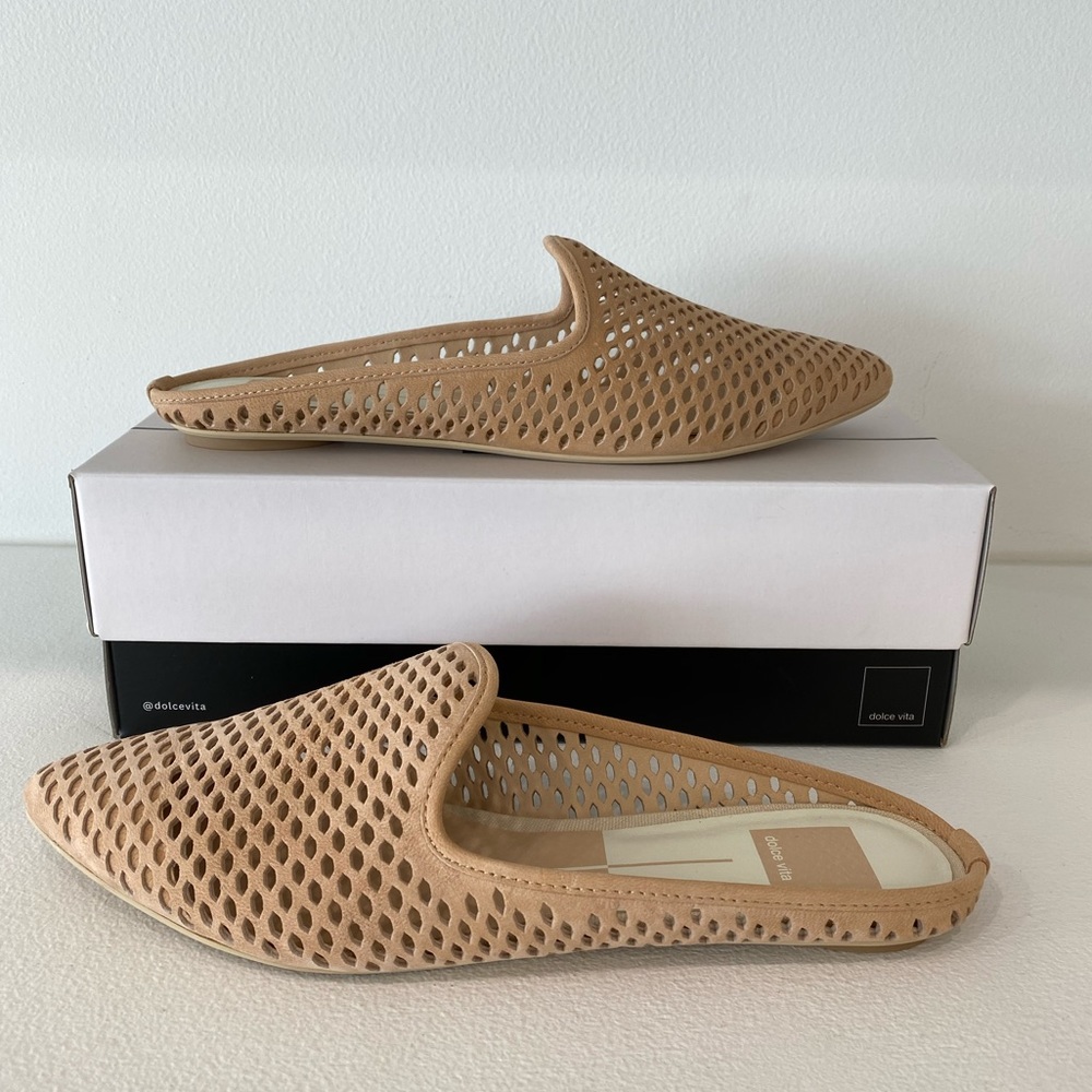 Dolce Vita Grant Natural Perforated Slide